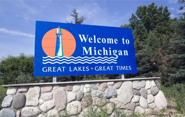 Cómo solicitar placas temporales en Michigan