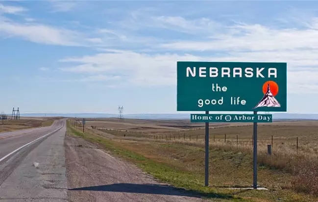 Cómo solicitar placas temporales en Nebraska