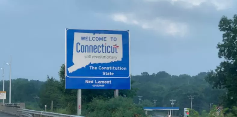 Solicitar placas temporales en Connecticut