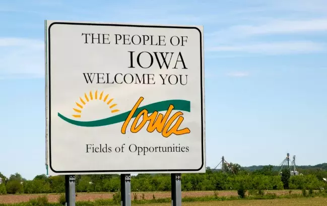 Cómo solicitar placas temporales en Iowa